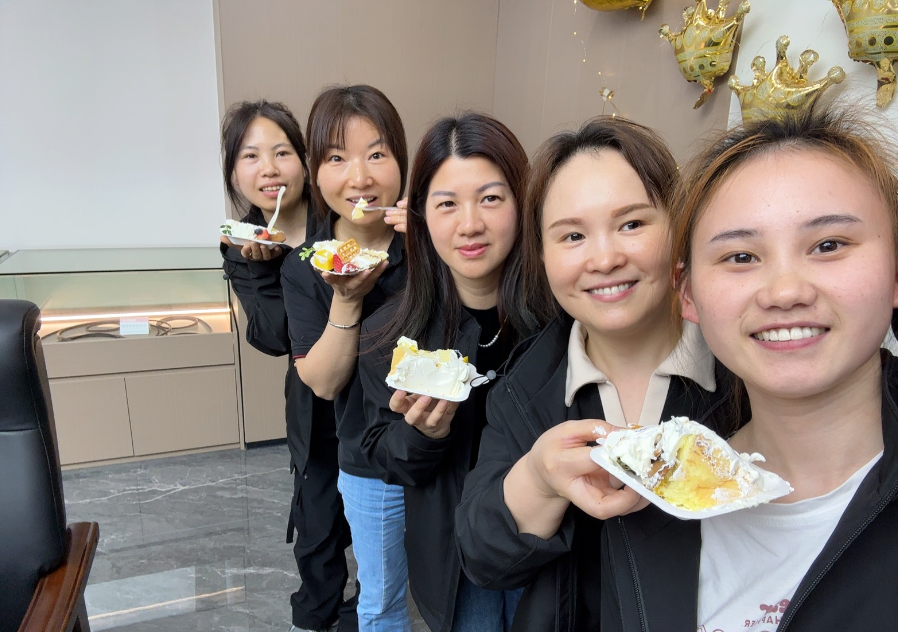 Haoou's First Quarter Birthday Party: Gathering Warmth and Embarking on a New Journey Together